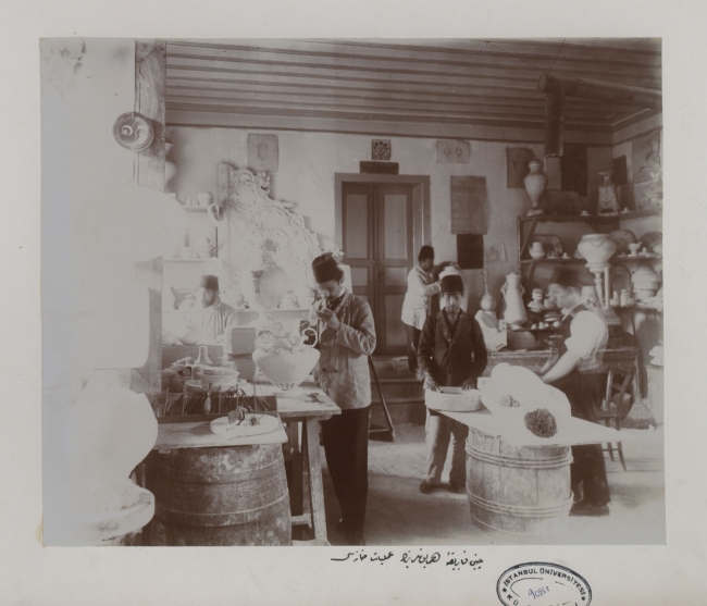 Osmanlı’dan bu yana el emeğiyle üretilen porselenler